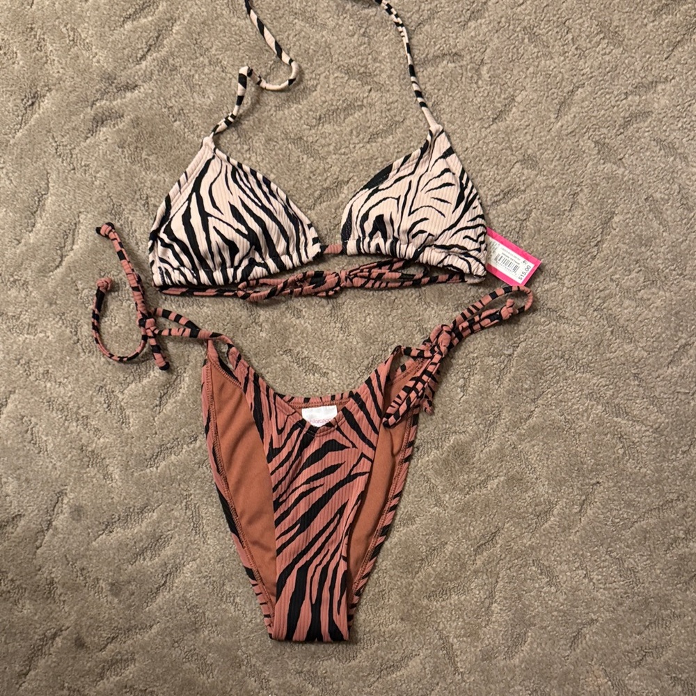 Xhilaration Brown and Black Bikini Top